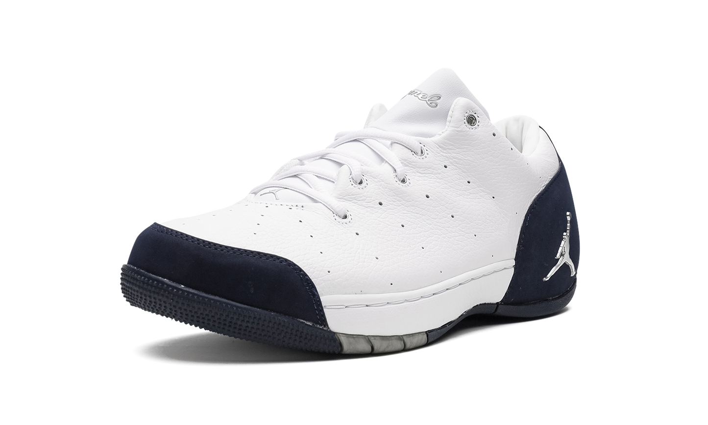 Jordan Carmelo 1.5 Low