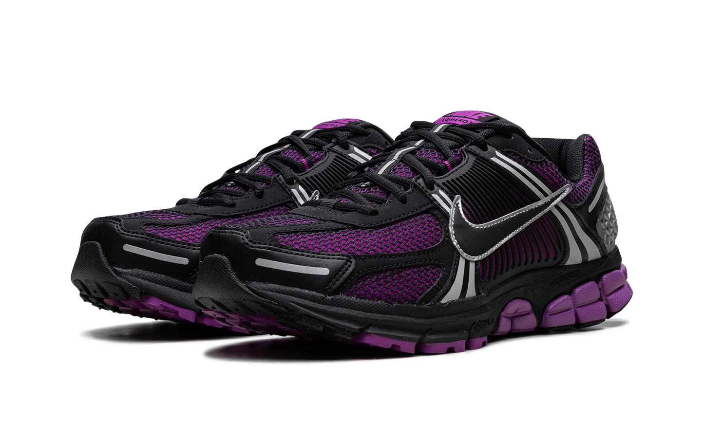 Zoom Vomero 5 "Black Vivid Purple"