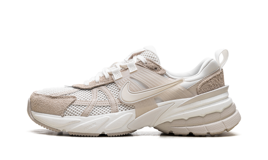 V2K Run WMNS "Sail Sand Drift"