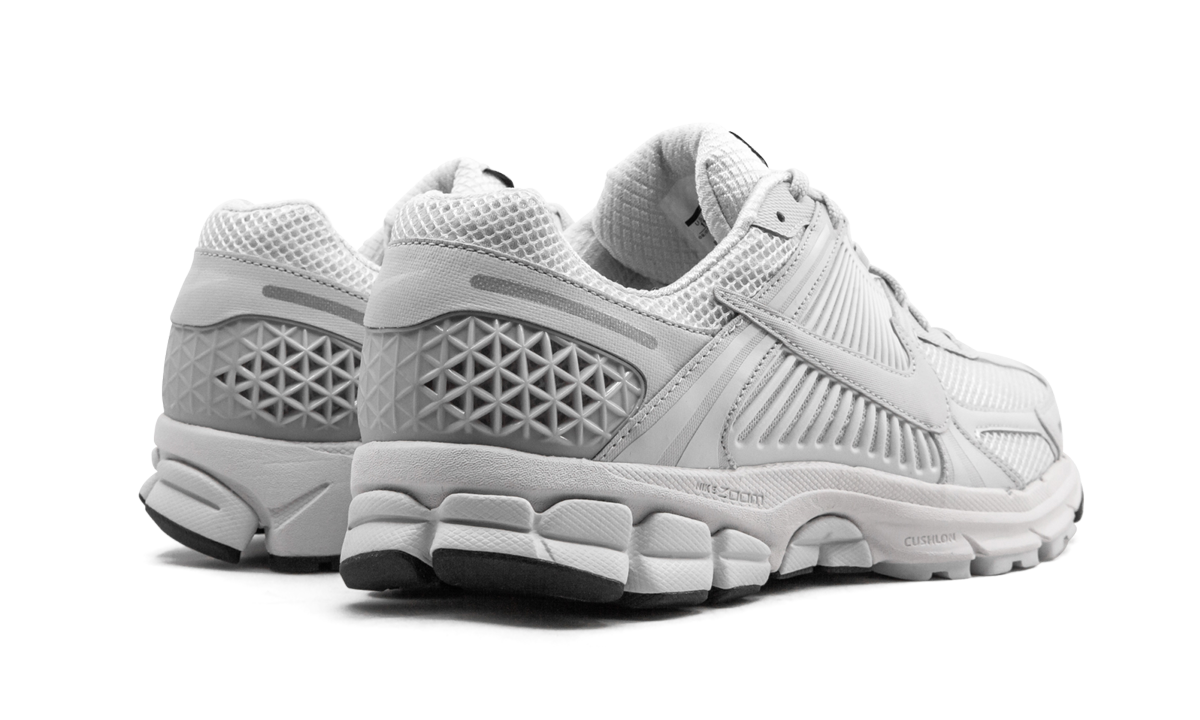 Zoom Vomero 5 Sp "Vast Grey"
