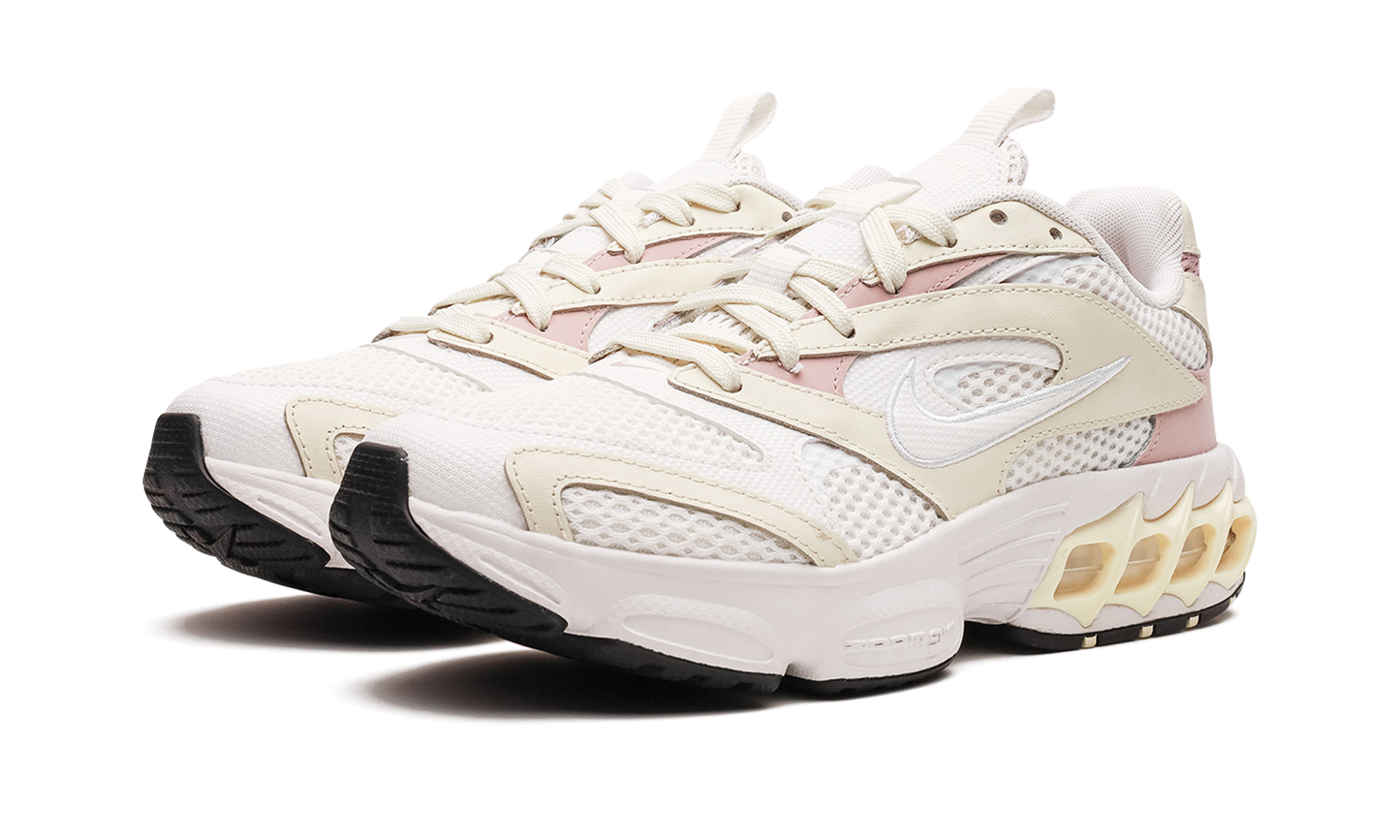 W Zoom Air Fire