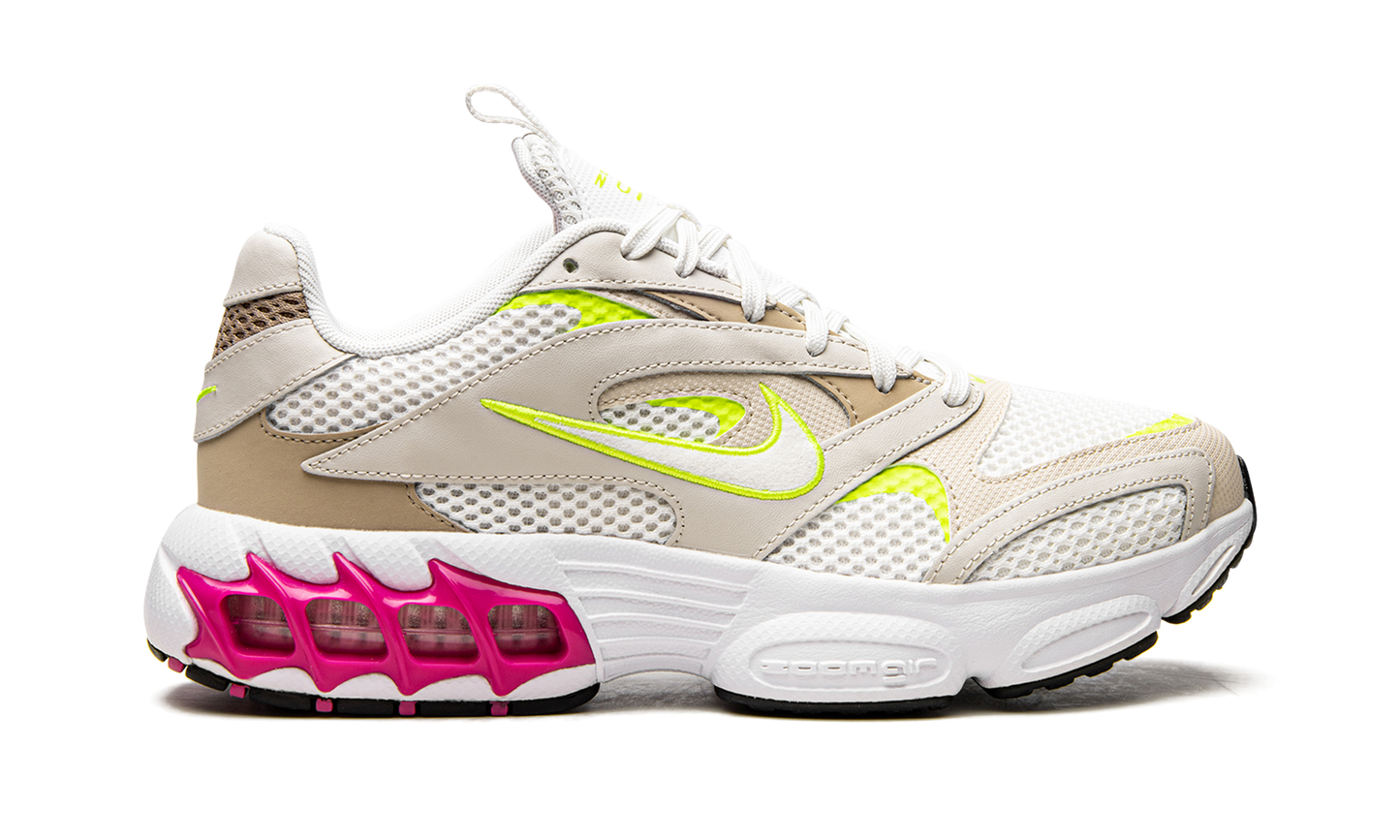 WMNS Zoom Air Fire "Summit White and Total Orange"