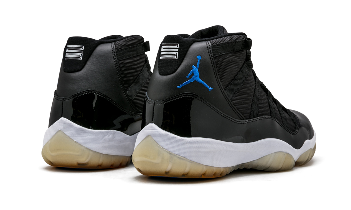 Air Jordan 11 Retro "Space Jam - 2009"