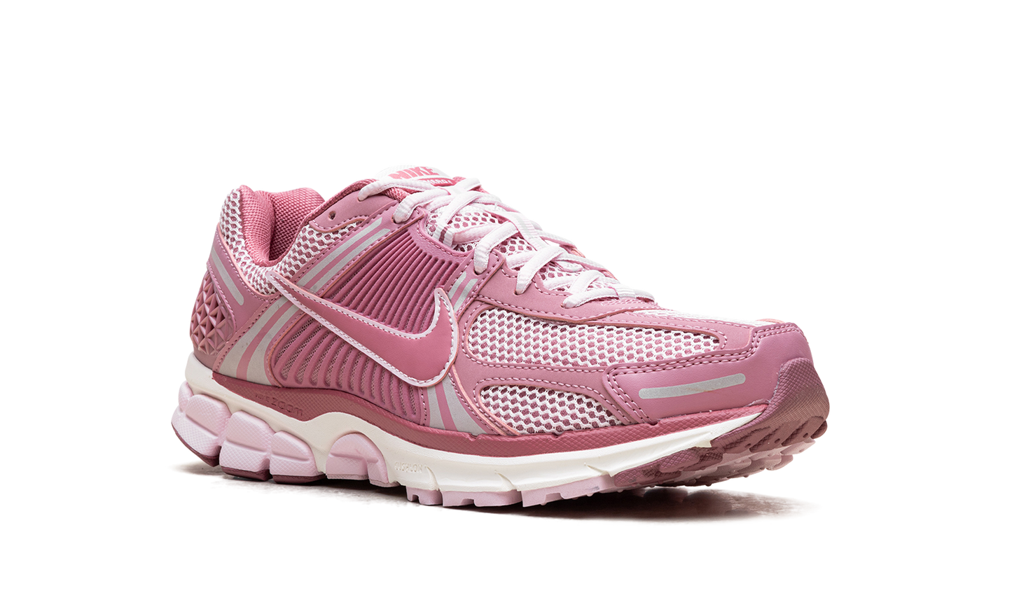 Zoom Vomero 5 WMNS "Elemental Pink"