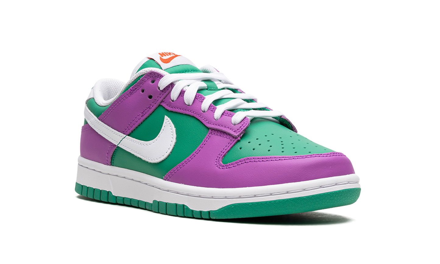 DUNK LOW WMNS "Green Fuchsia"
