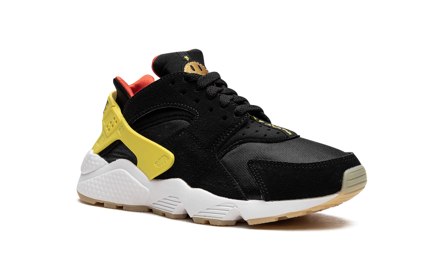 AIR HUARACHE WMNS "Go the Extra Smile"