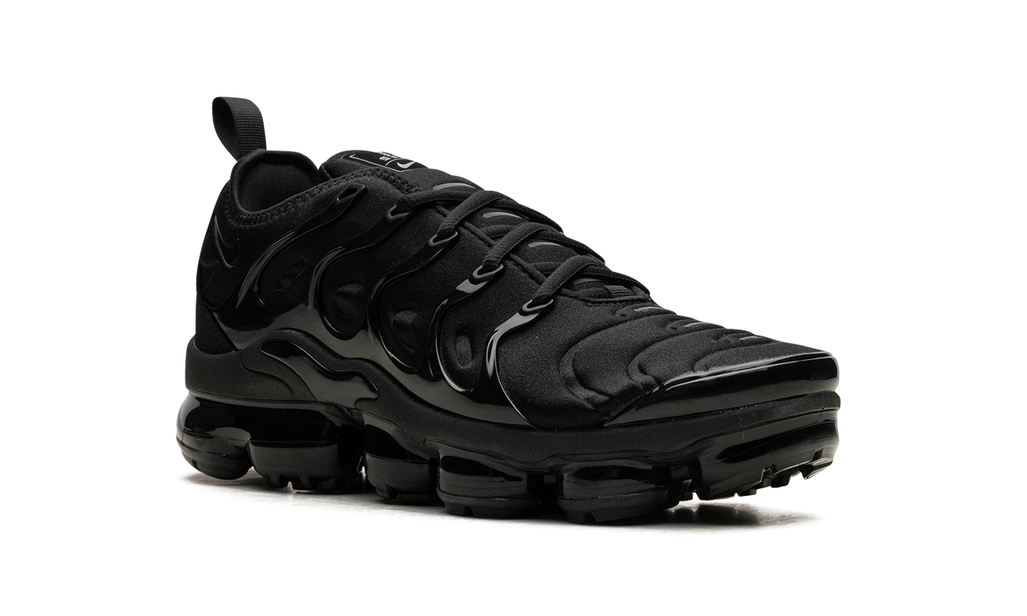 Air Vapormax Plus "Triple Black"