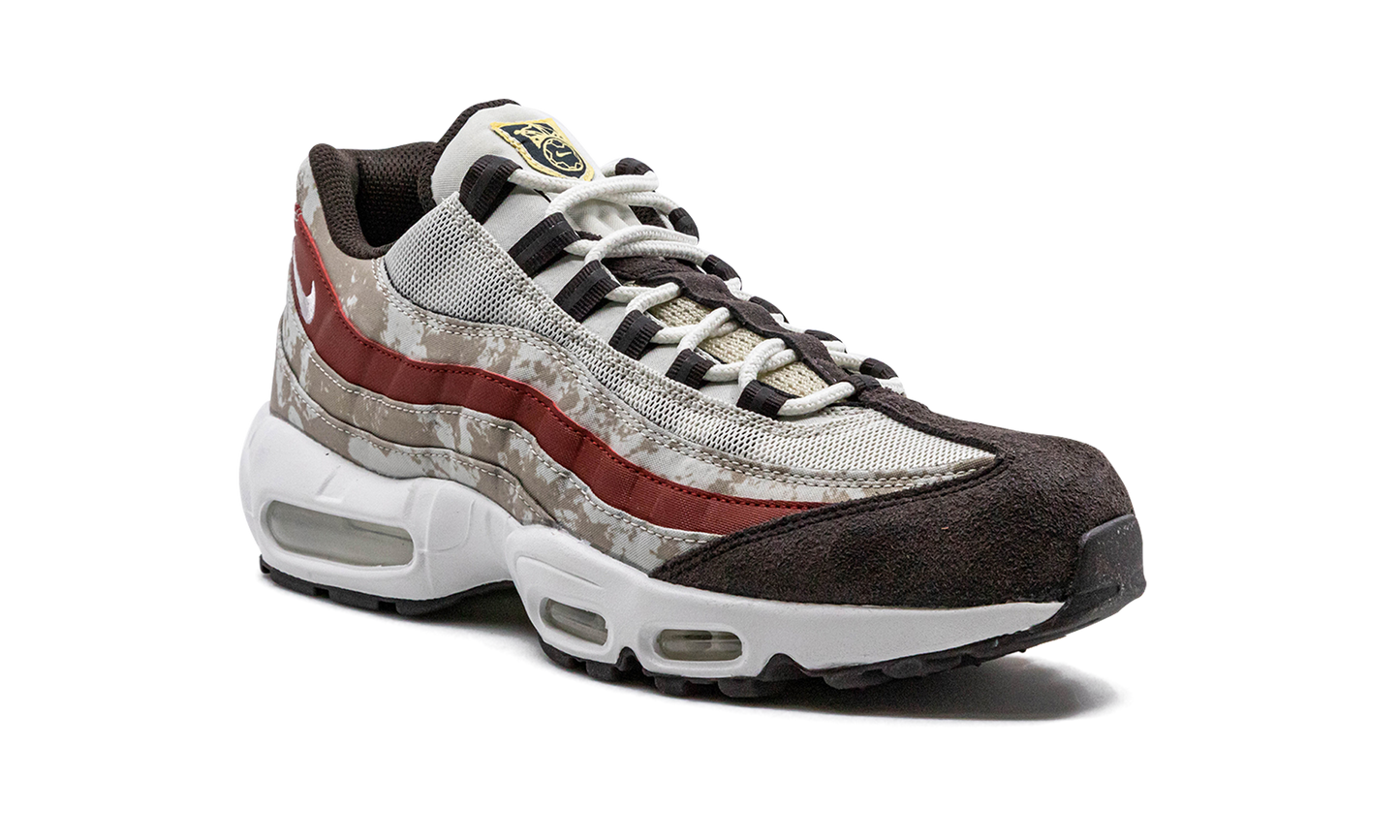 Air Max 95 "Social FC"