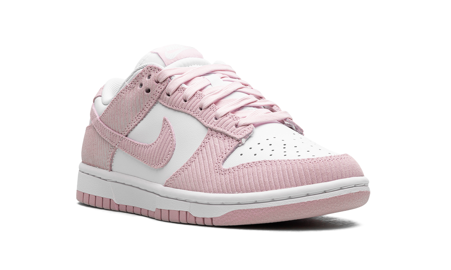 DUNK LOW WMNS "PINK CORDUROY"