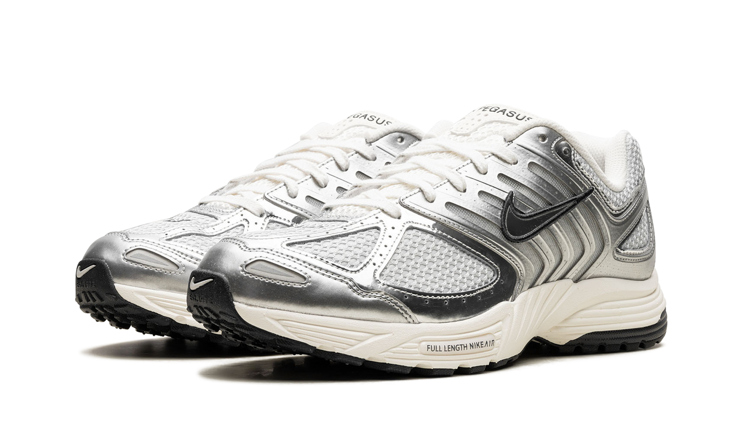 Air Pegasus 2K5 WMNS "Chrome"