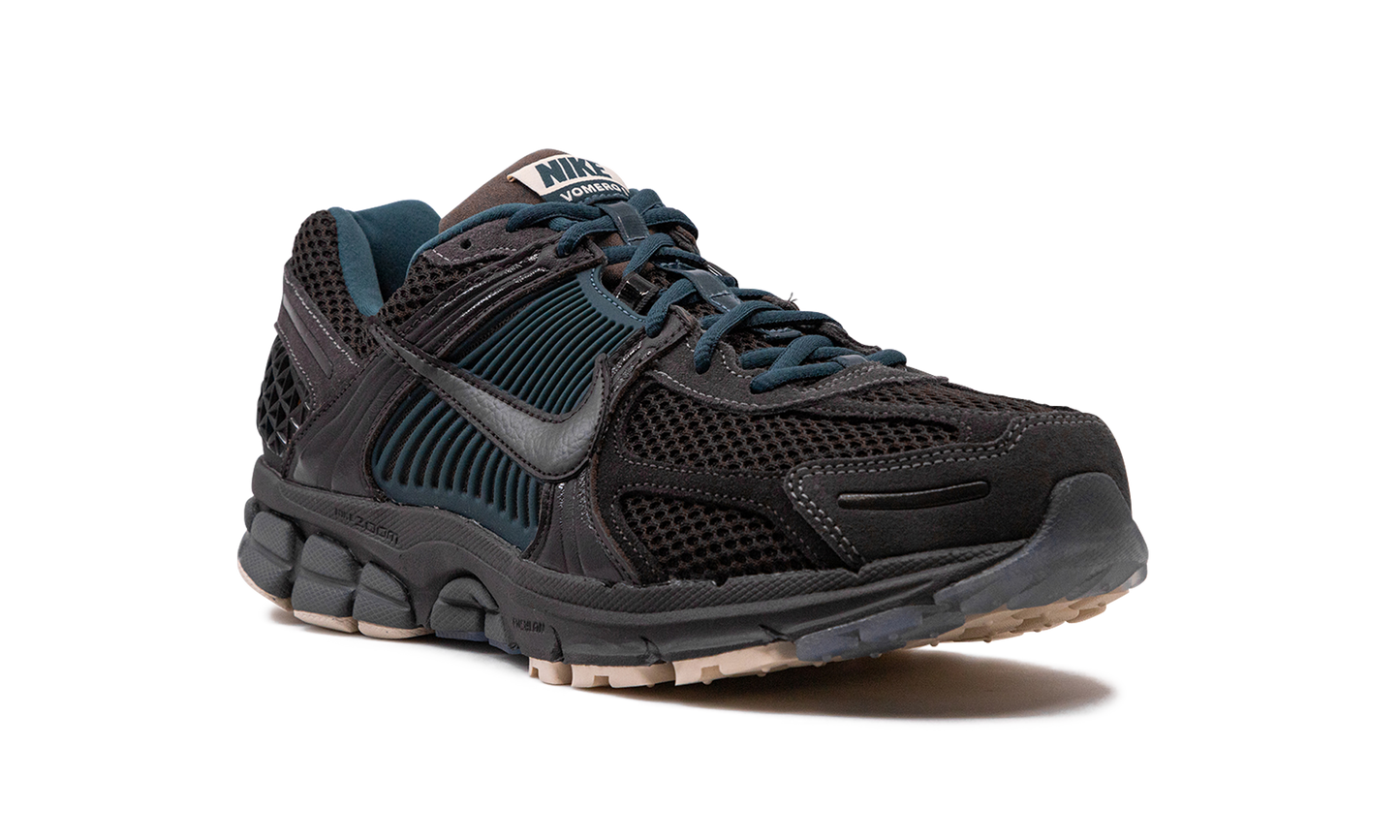 Zoom Vomero 5 PRM "Velvet Brown Medium Ash"