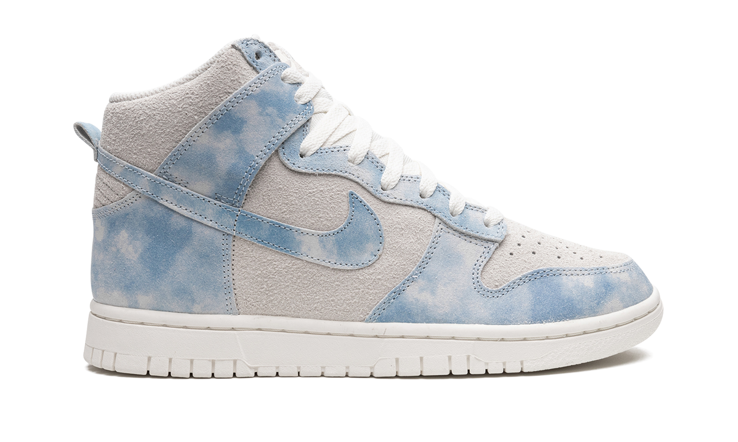 DUNK HIGH MNS WMNS "Clouds"