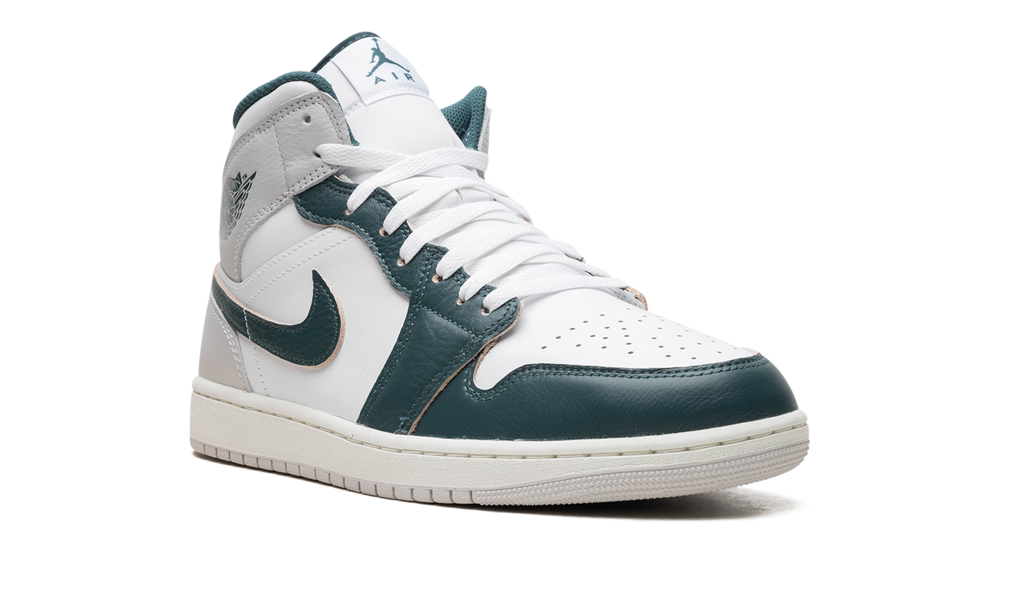Air Jordan 1 "Oxidized Green"