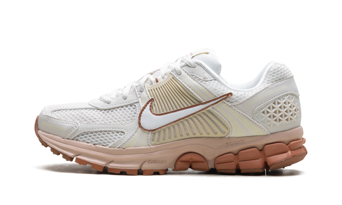 Zoom Vomero 5 WMNS "Particle Beige Terra Blush"