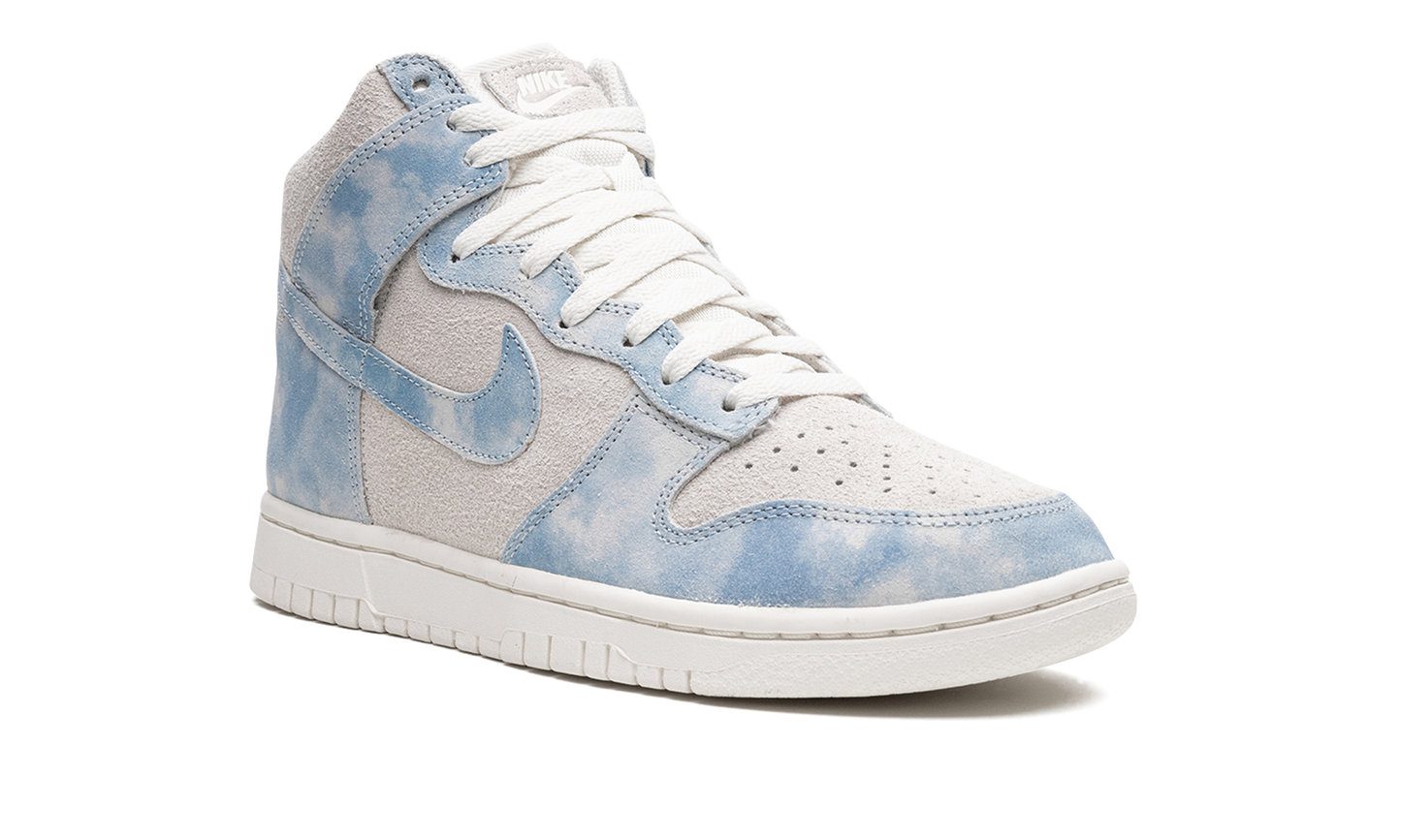 DUNK HIGH MNS WMNS "Clouds"