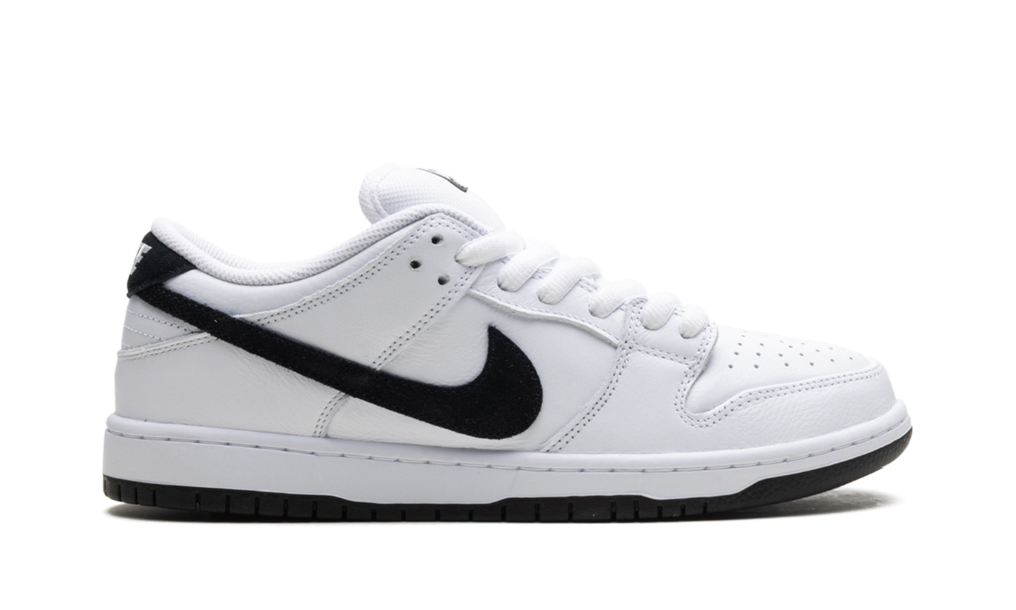 SB Dunk Low "White Black"