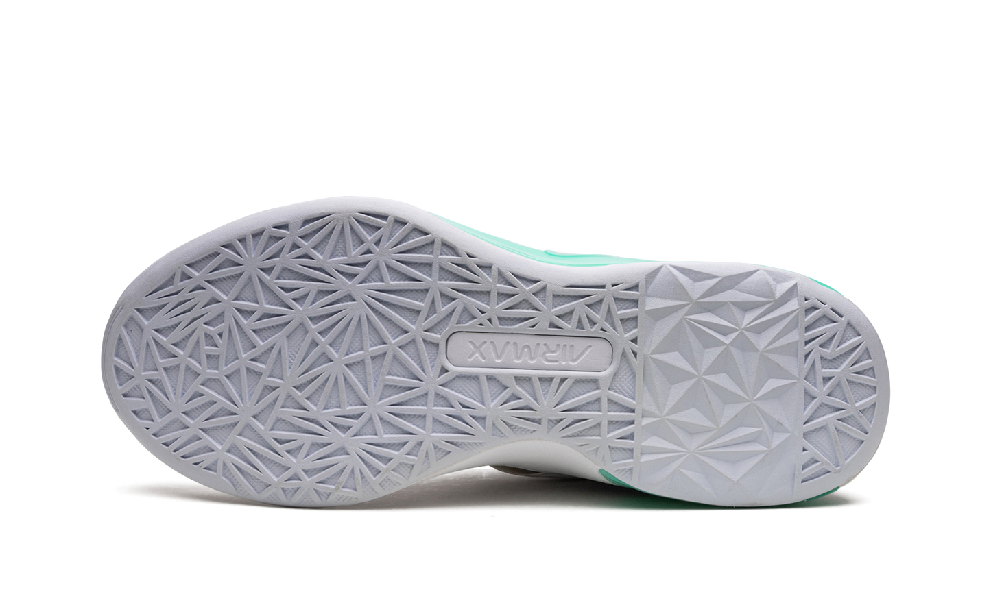 WMNS Air Max Bella TR 4