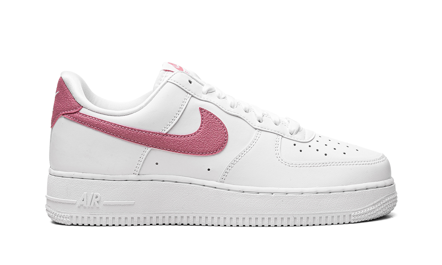 AIR FORCE 1 '07 ESS TRINO MNS WMNS "Desert Berry"