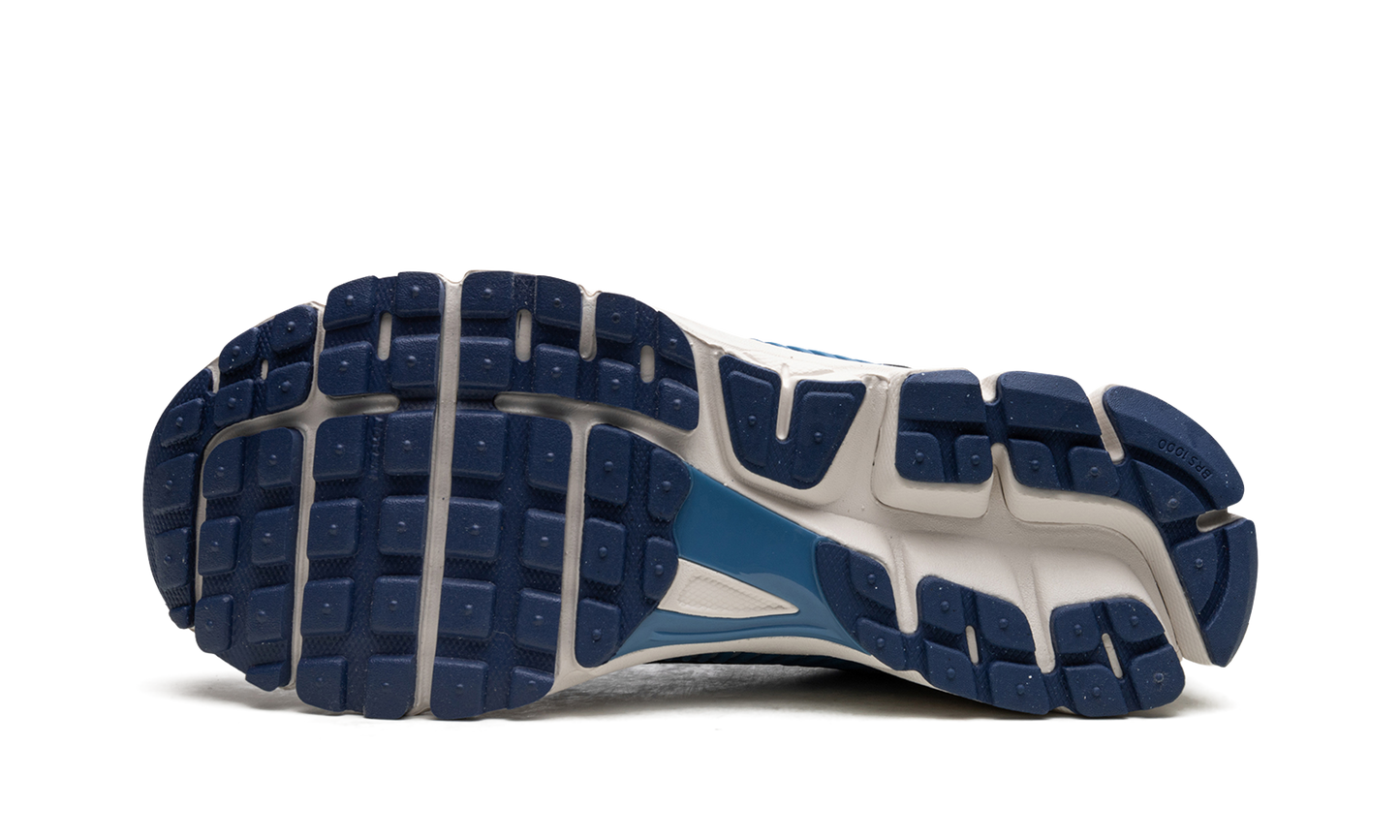 Zoom Vomero 5 "Worn Blue"