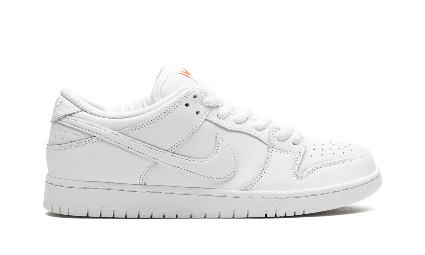 SB Dunk Low Pro "Triple White"