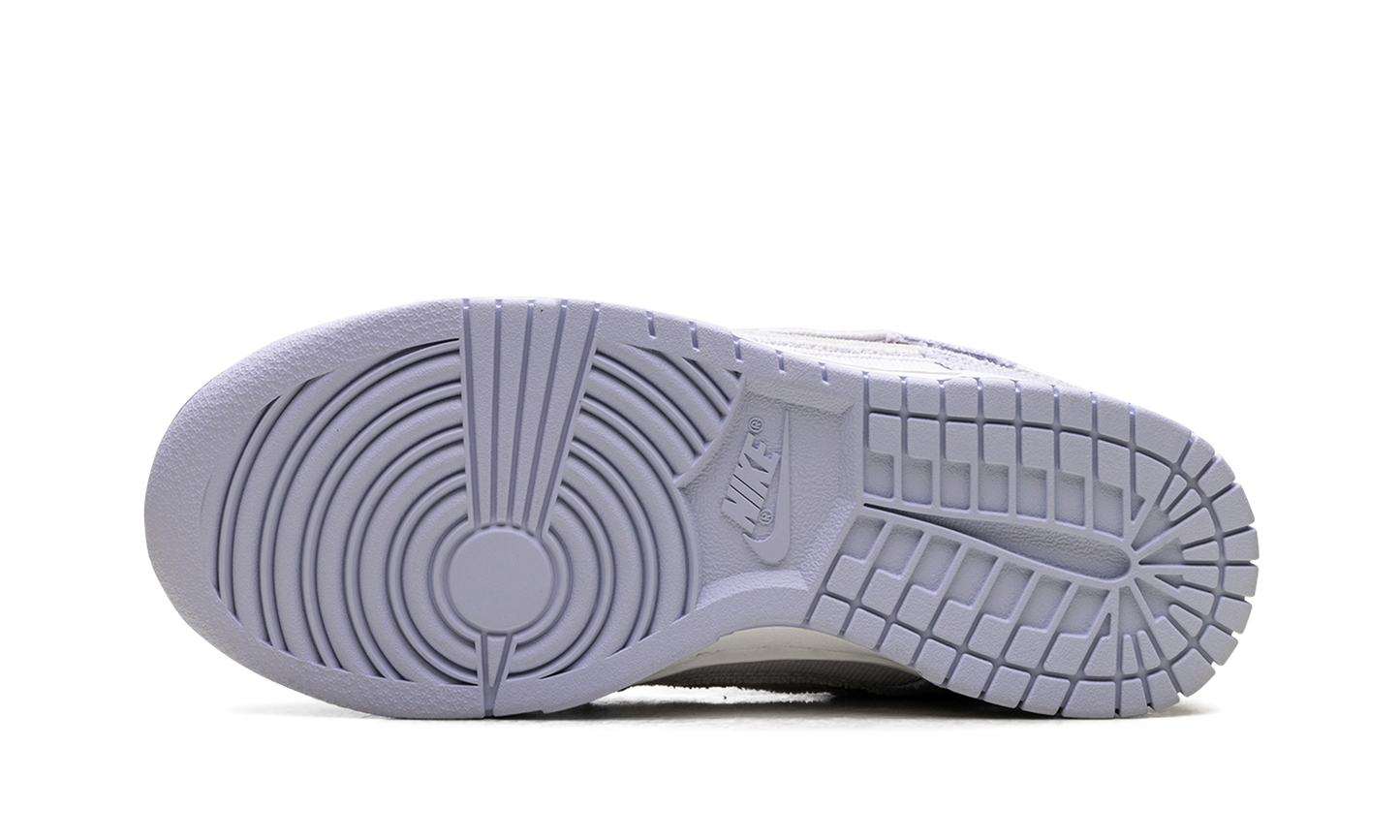 Dunk Low WMNS "Ghost Denim"