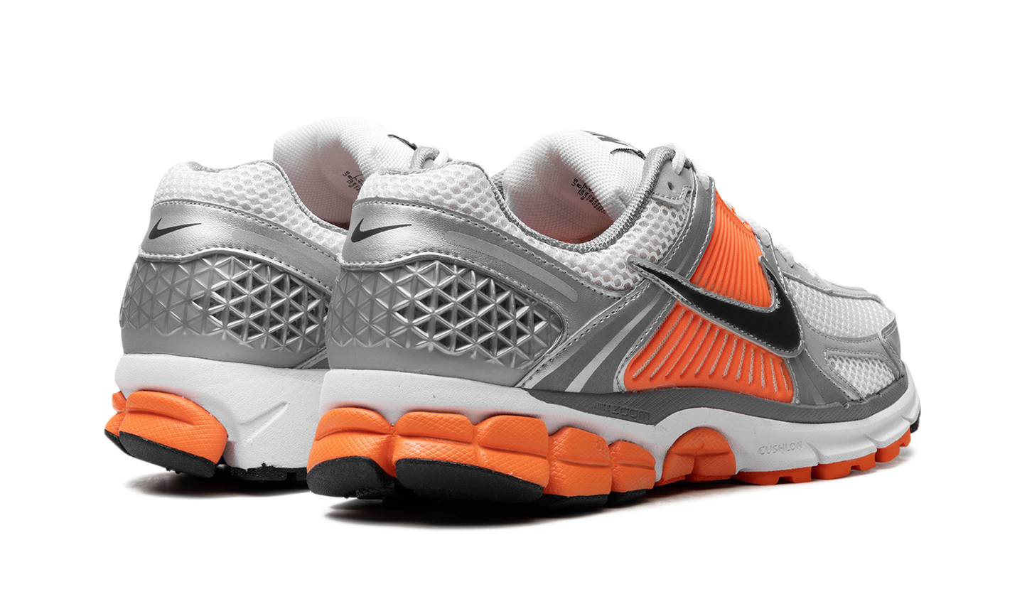 Zoom Vomero 5 "Platinum Tint"