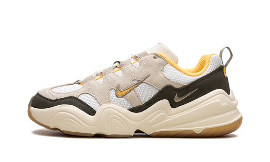 TECH HERA WMNS "Coconut Milk"