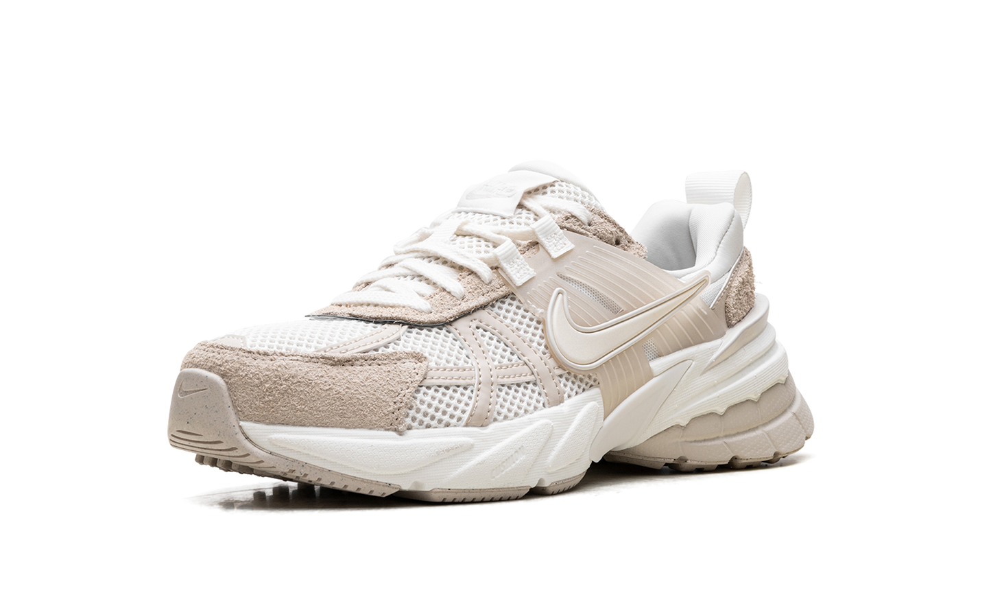 V2K Run WMNS "Sail Sand Drift"