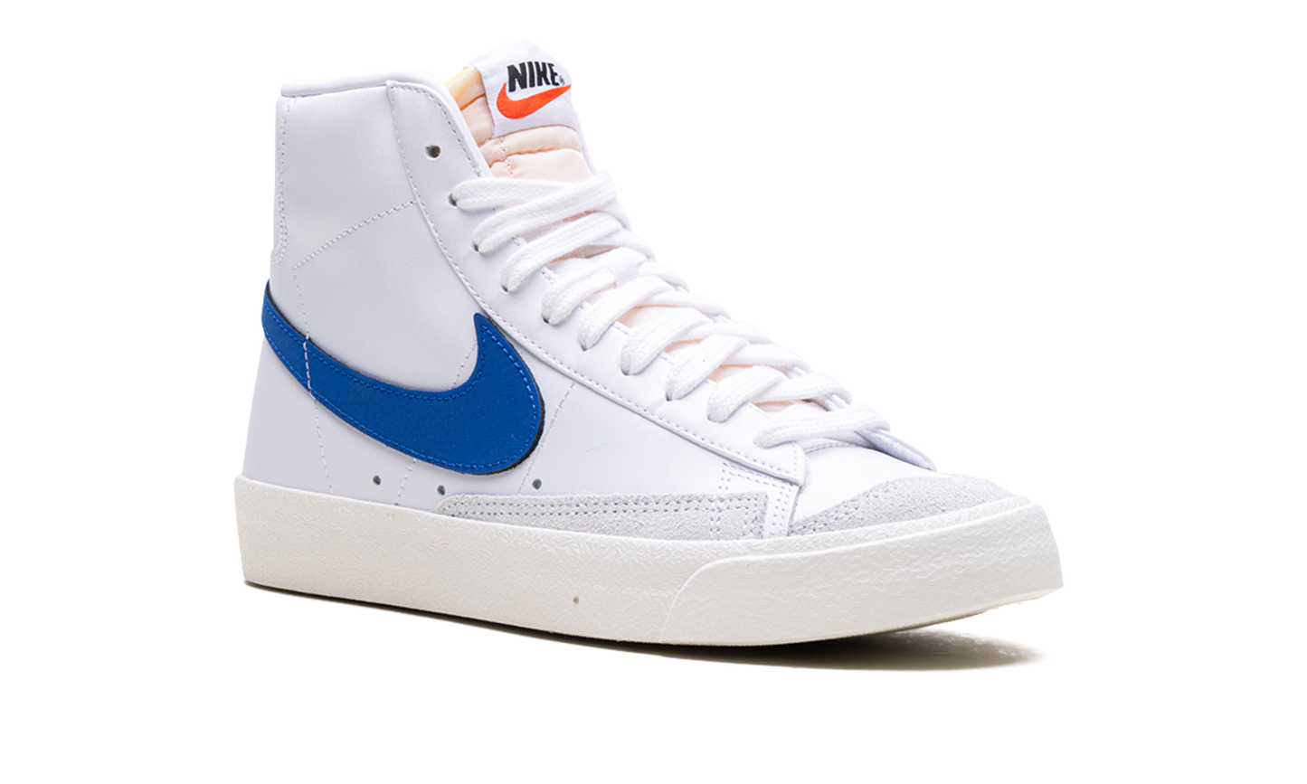Blazer Mid '77 WMNS "White Game Royal"