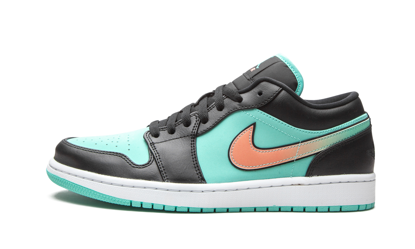 Air Jordan 1 Low SE "Tropical Twist"