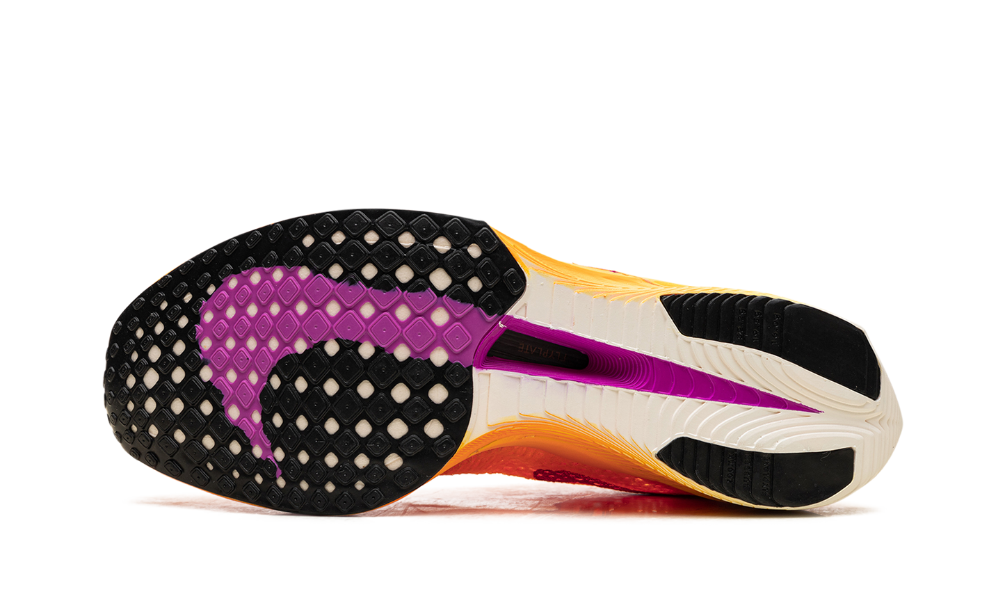 ZoomX Vaporfly NEXT% 3 WMNS "Laser Orange"