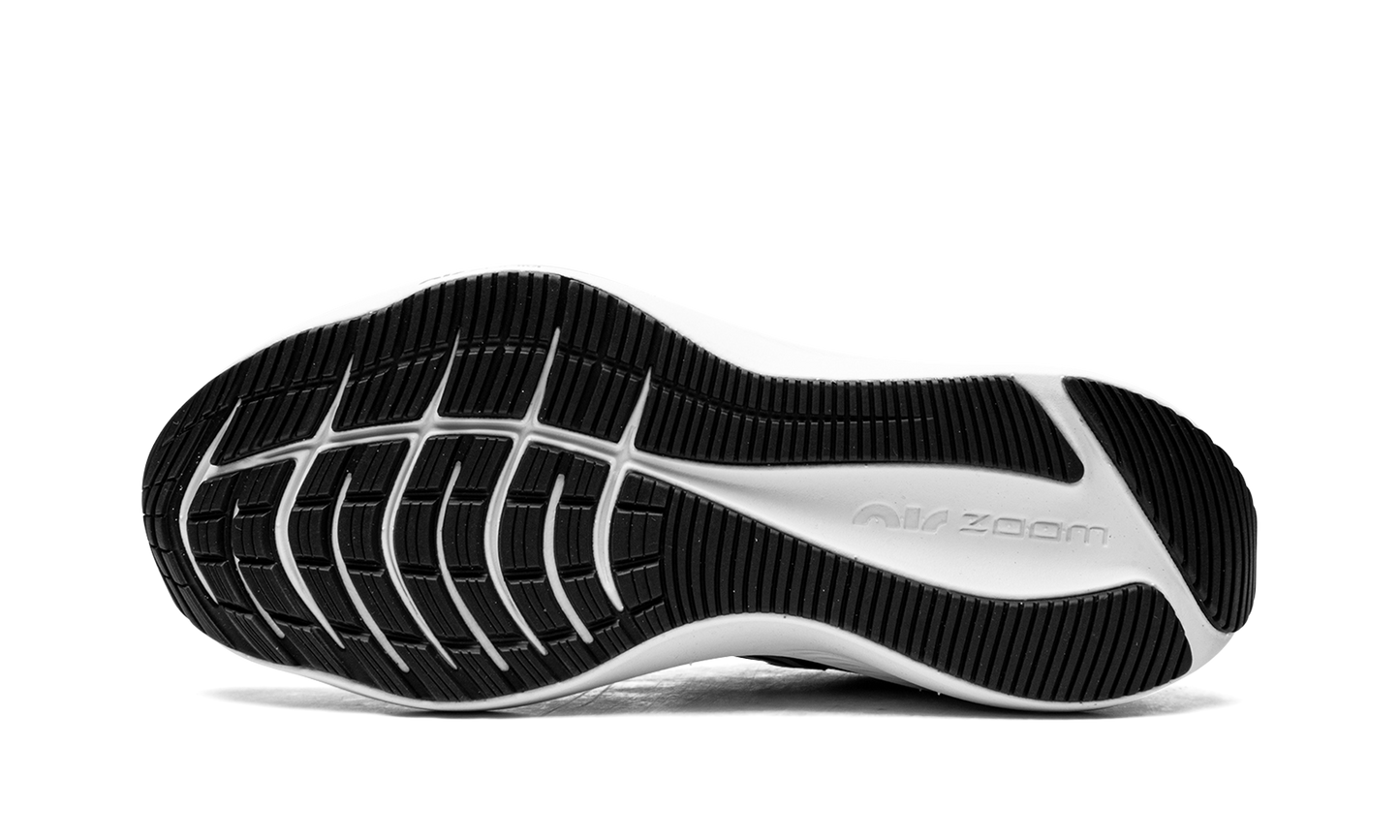 WMNS Zoom Winflo 8