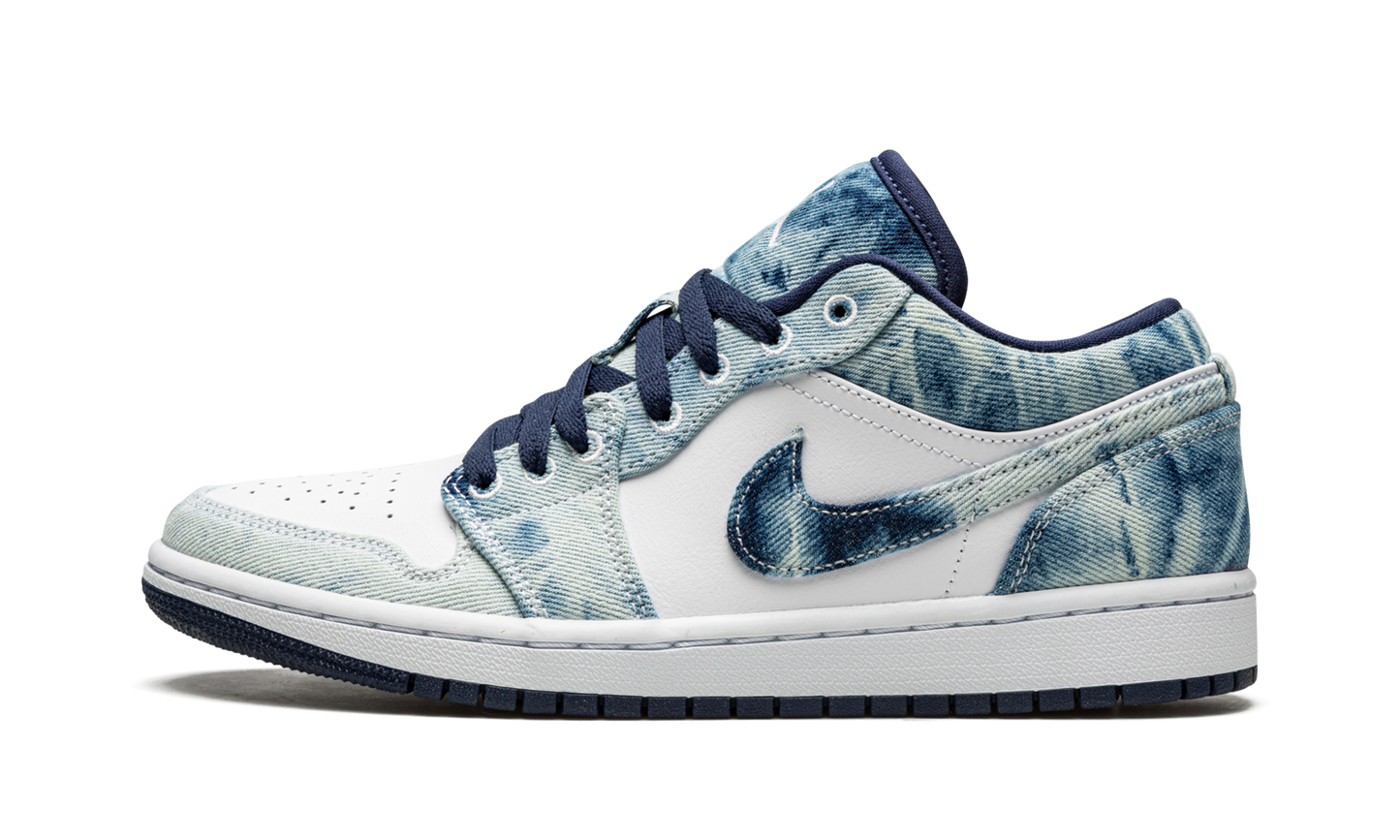 Air Jordan 1 Low SE "Washed Denim"