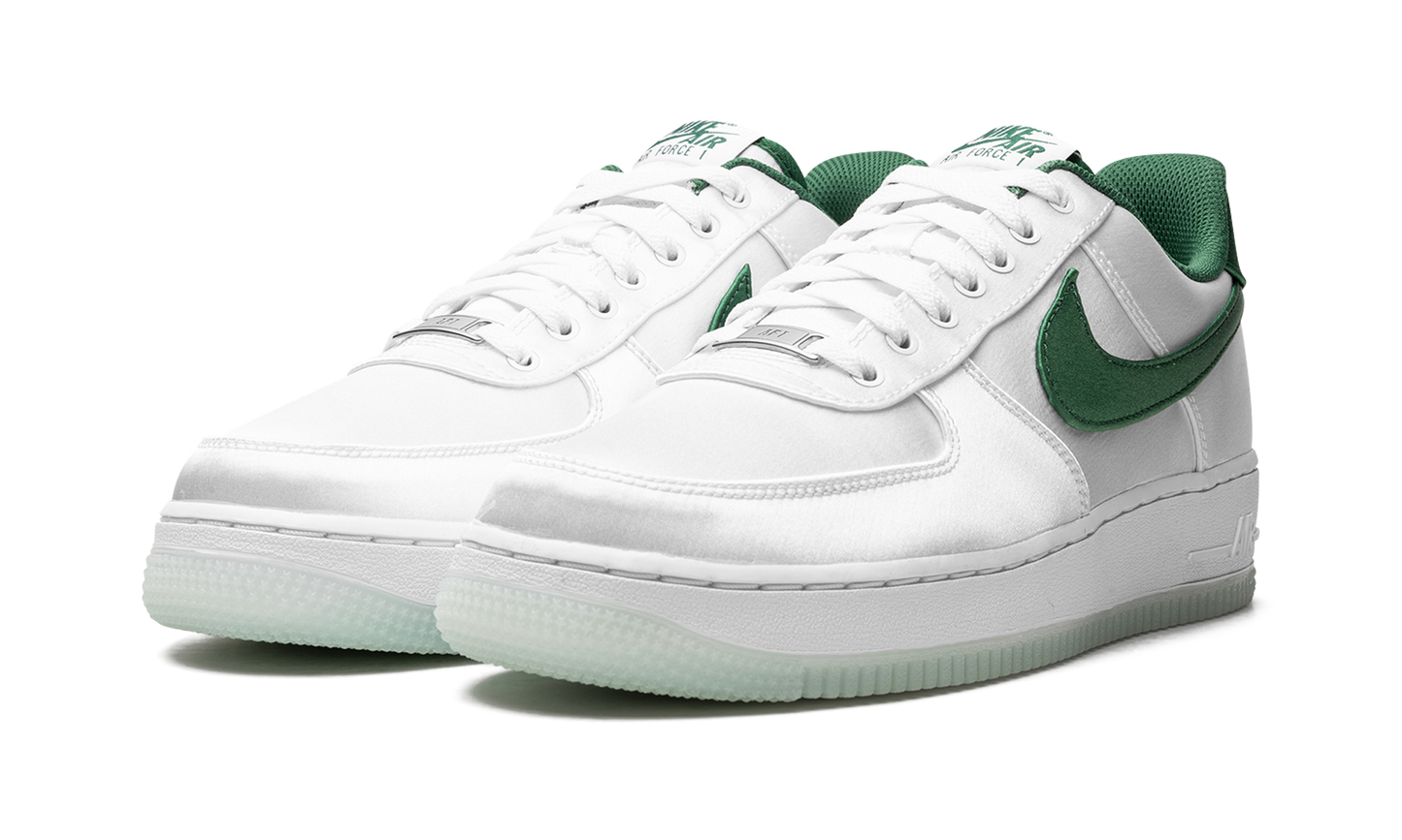 AIR FORCE 1 LO WMNS "Satin Pine Green"