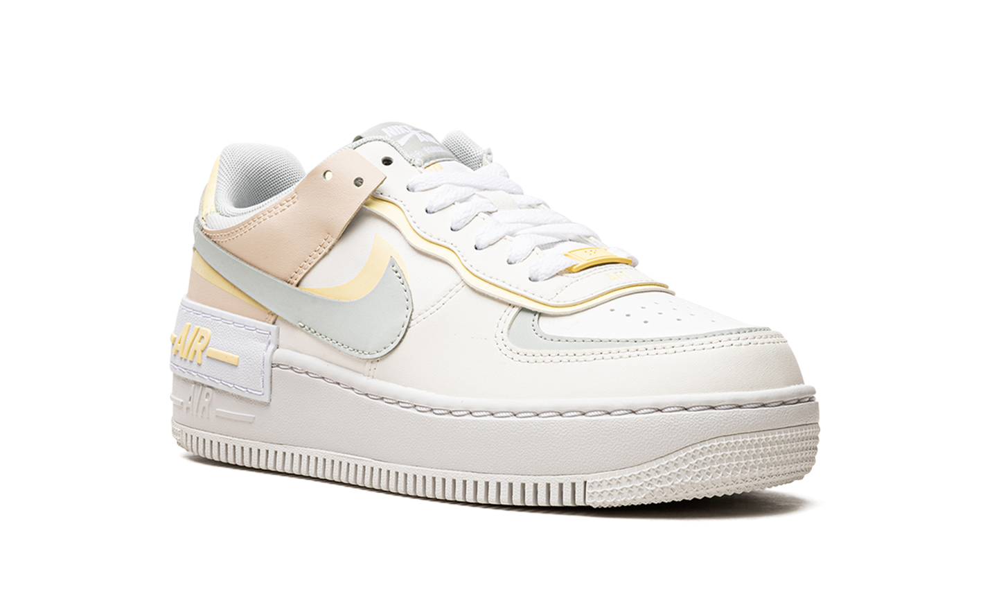 AF1 SHADO WMNS "Sail / Citron Tint"