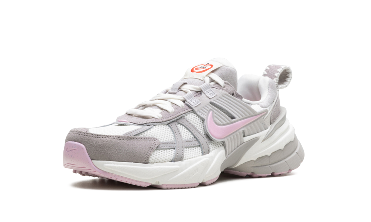 V2K Run WMNS "Valentine's Day 2025"