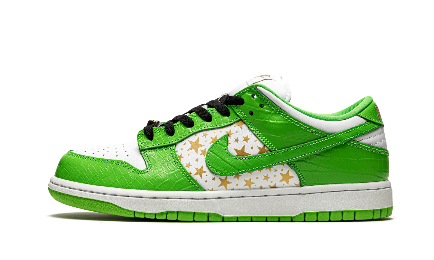 SB Dunk Low "Supreme - Stars - Mean Green"