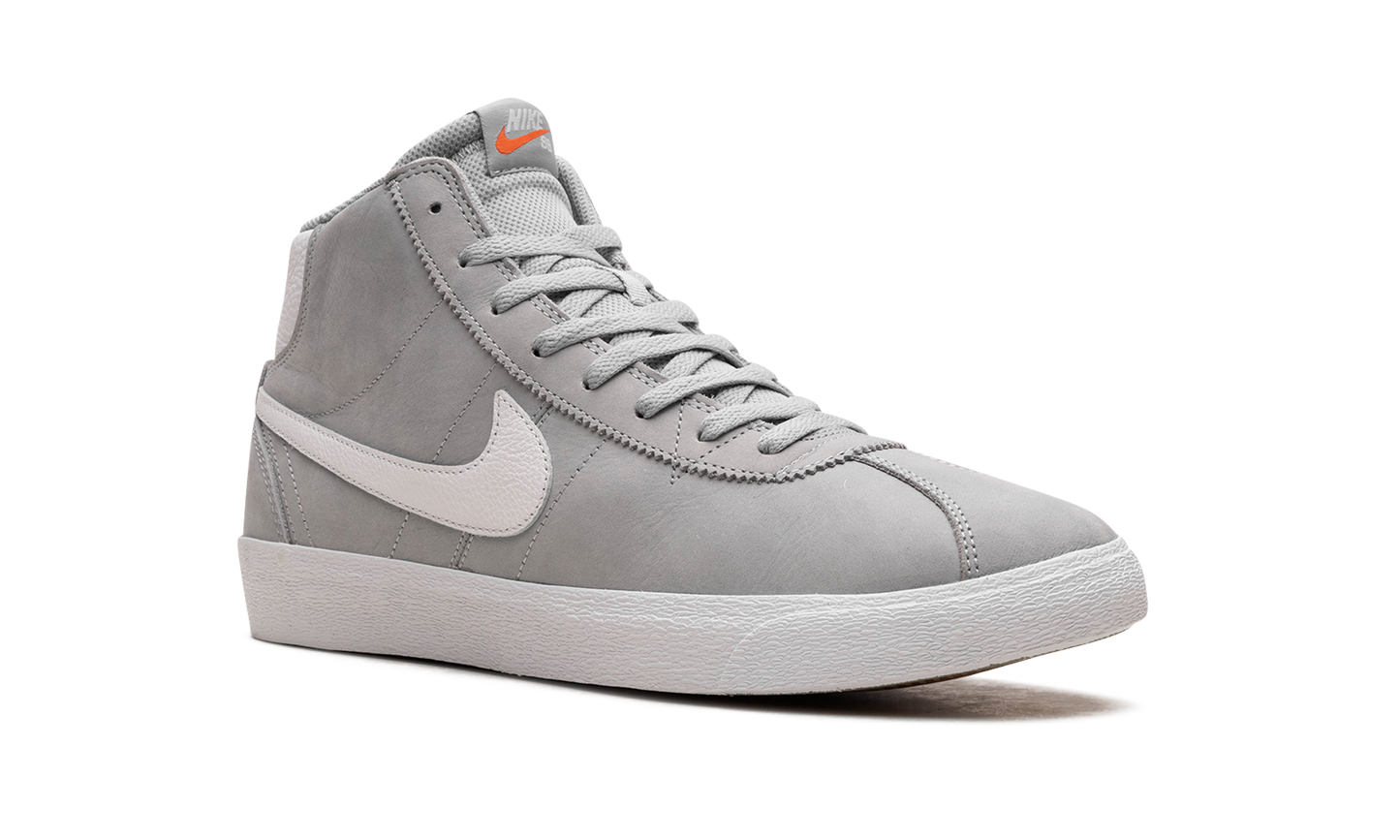 BRUIN HIGH SB WMNS "Wolf Grey"