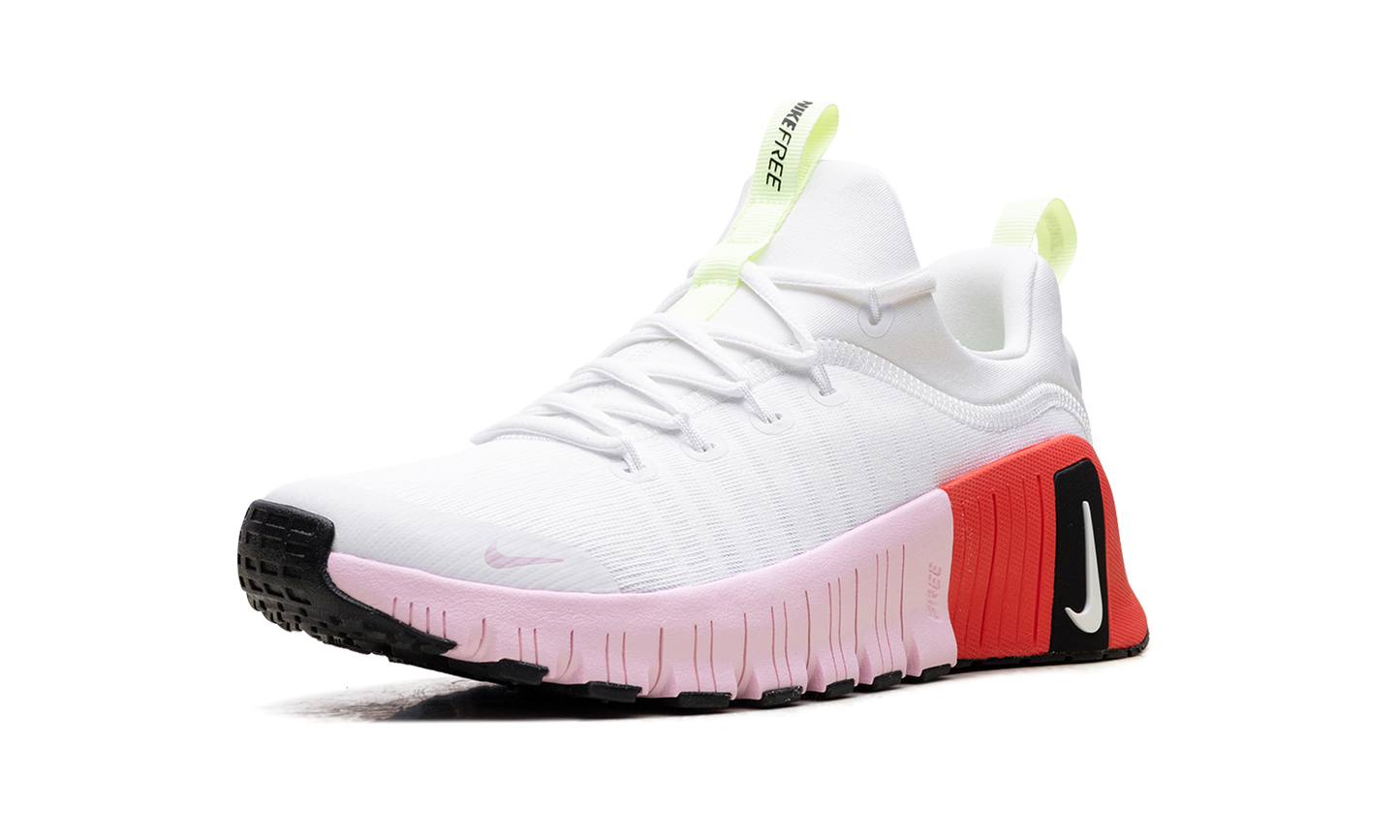 Free Metcon 6 WMNS "White Barely Volt Bright Crimson Pink Foam"