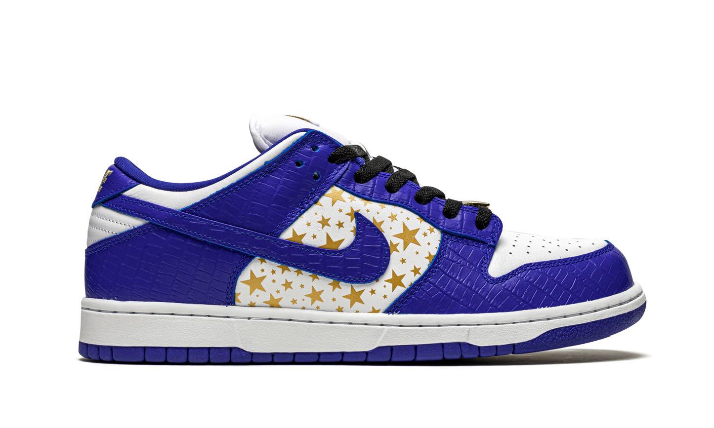 SB Dunk Low "Supreme - Stars - Hyper Blue"