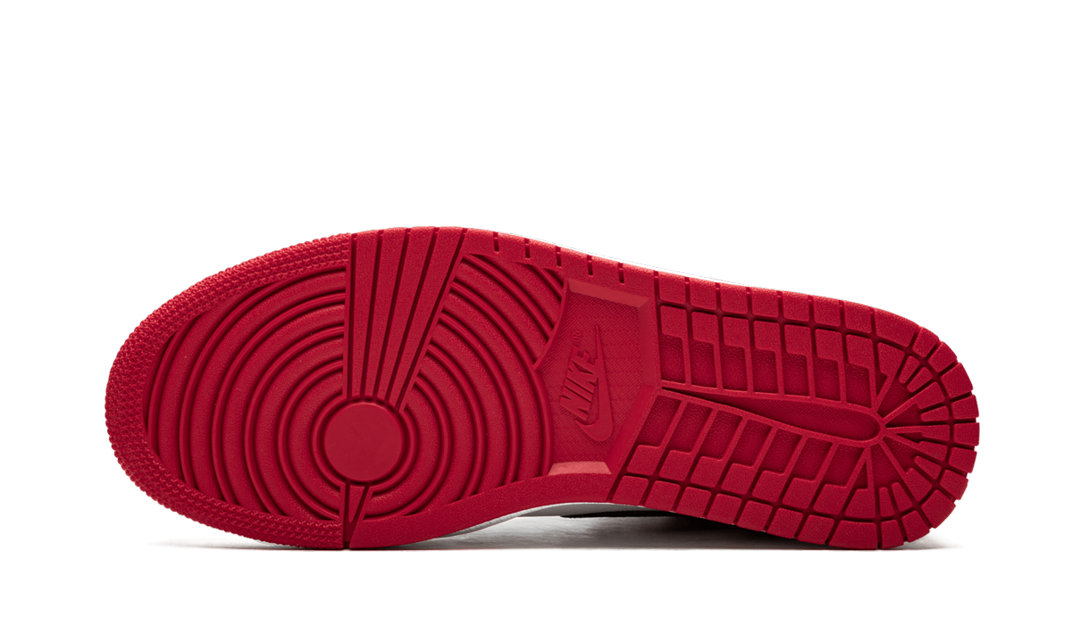 AIR JORDAN 1 HIGH OG WMNS "Satin Black Toe"