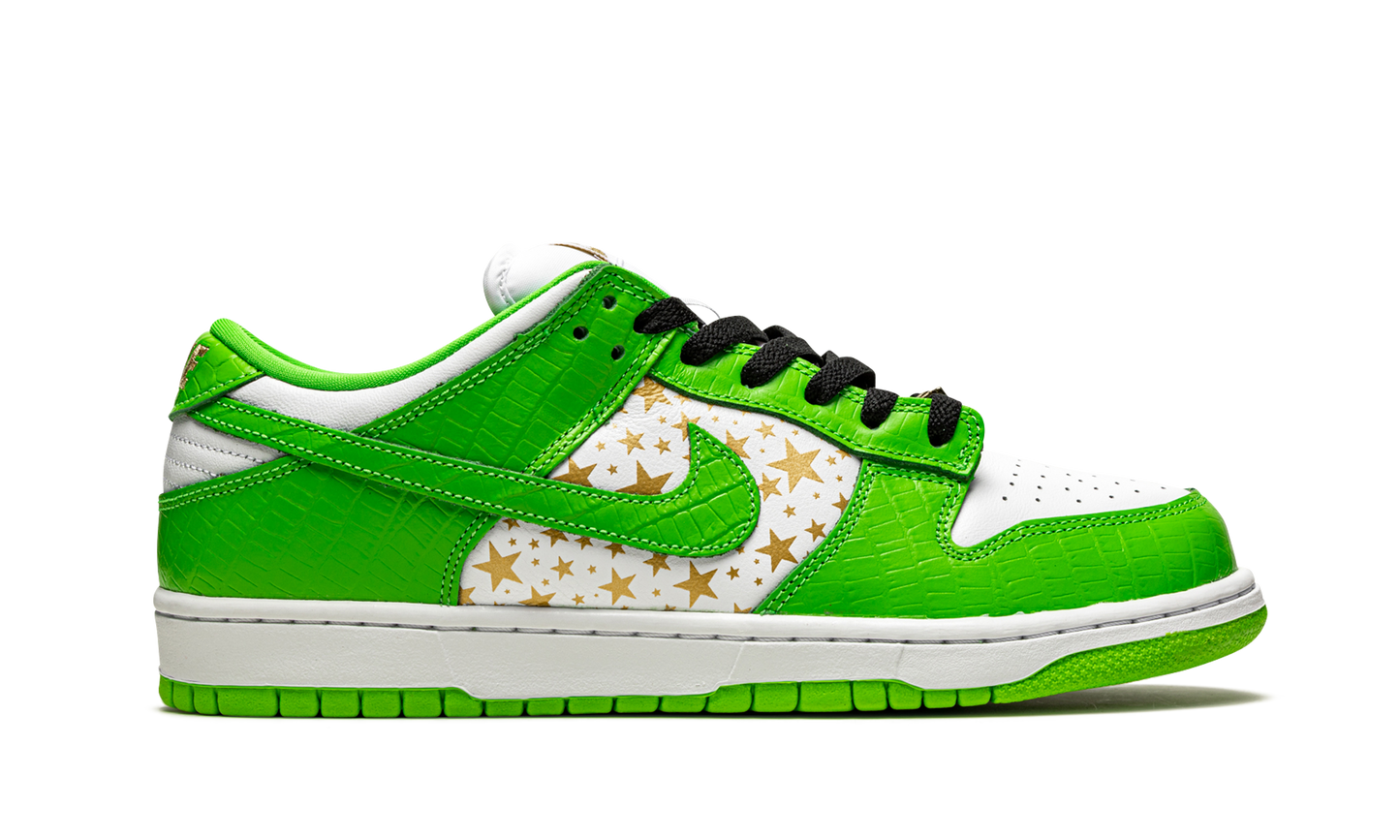 SB Dunk Low "Supreme - Stars - Mean Green"