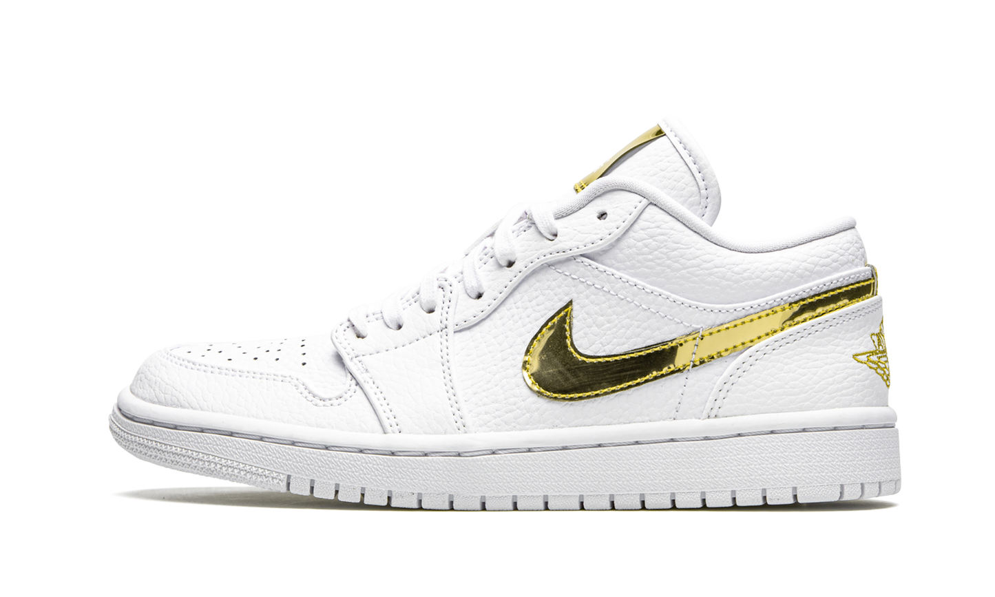 AIR JORDAN 1 LO SE WMNS "White Metallic Gold"