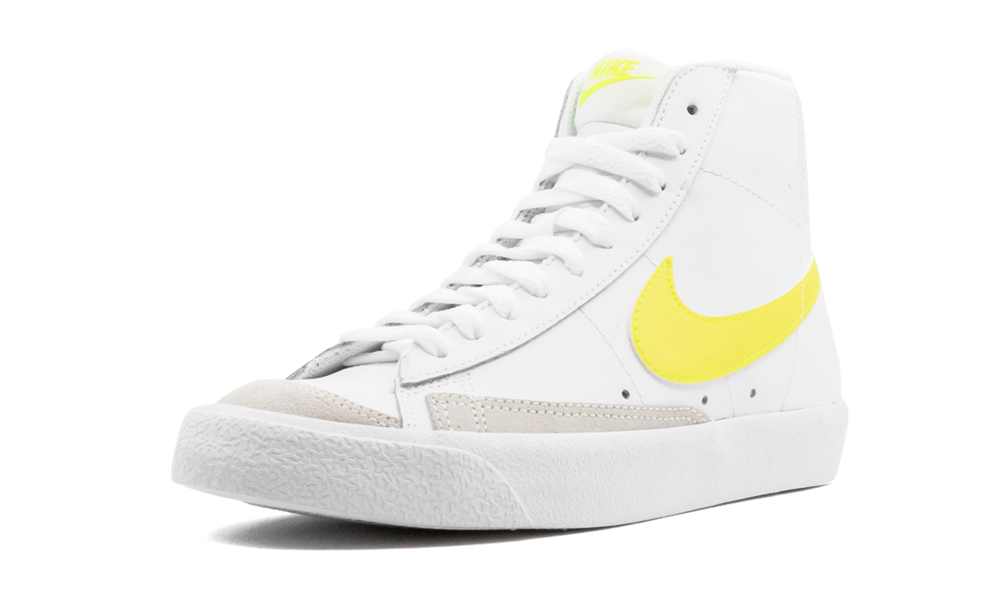 BLAZER MID '77 WMNS "Lemon Venom"