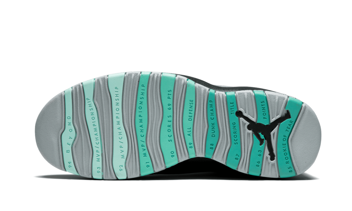 Air Jordan 10 Retro 30th "Lady Liberty"