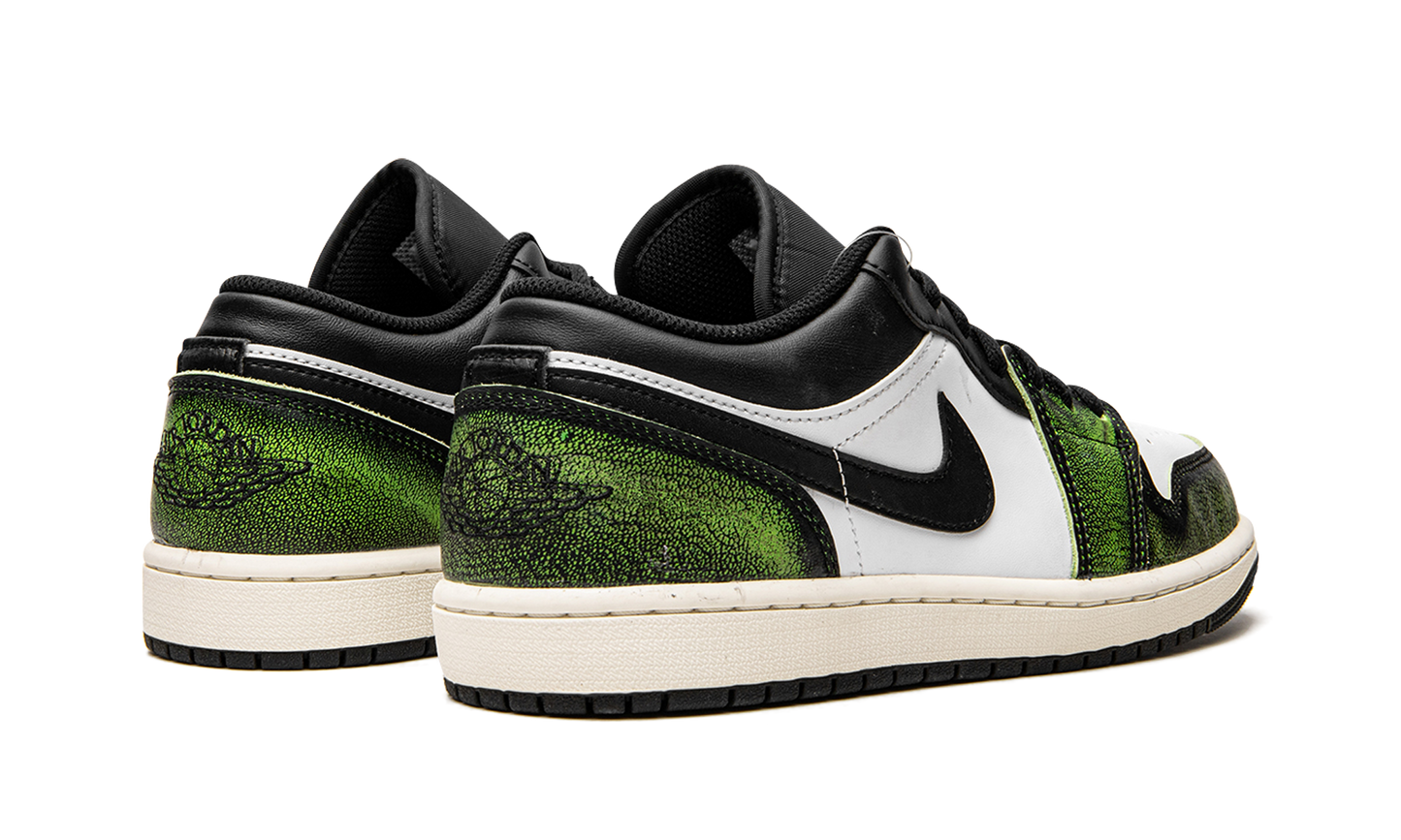 Air Jordan 1 Low SE "Wear Away - Electric Green"