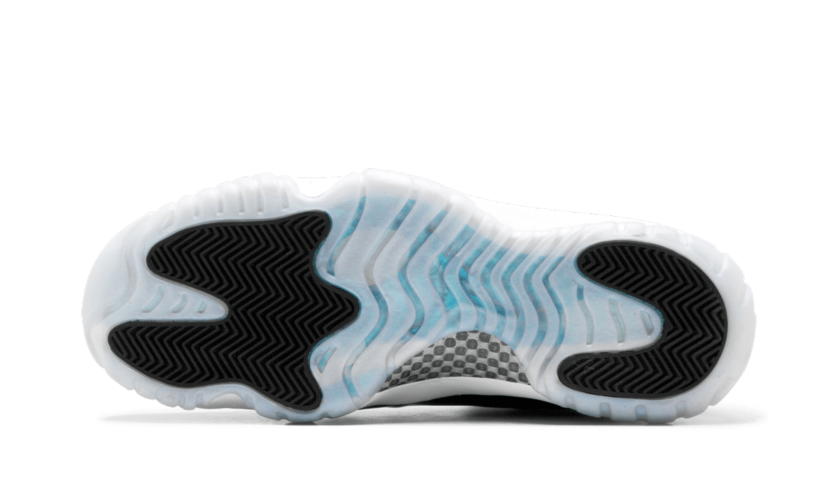 Air Jordan 11 Retro Low "Easter Emerald"