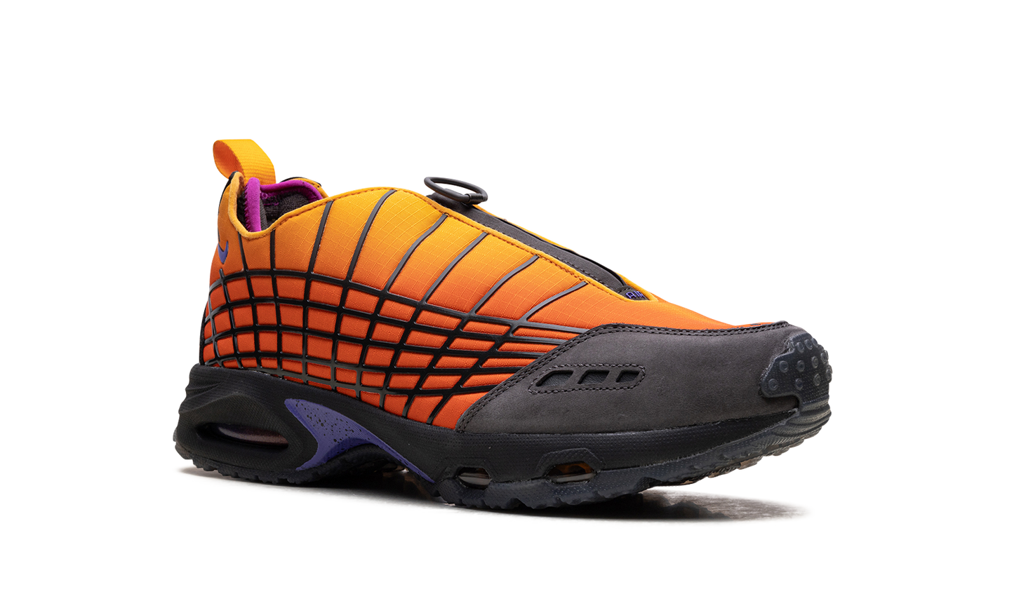 Air SNDR Max SP "Kids of Immigrants - Sunrise"