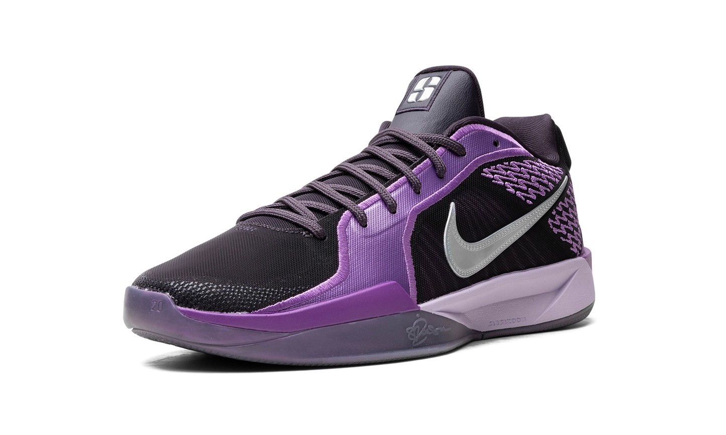 Sabrina 2 WMNS "Court Vision"