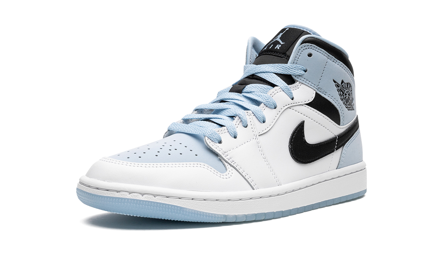 Air Jordan 1 Mid SE "Ice Blue"